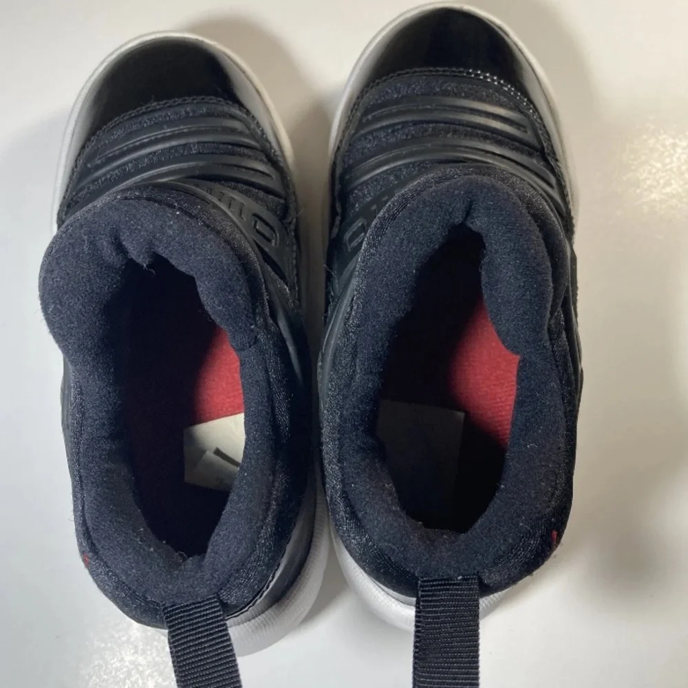 Jordan 11 Retro Little Flex Toddler Sneakers Black Size 10 / 10c